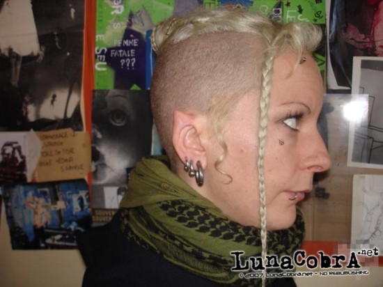 Ear Pointing Ear Pointing