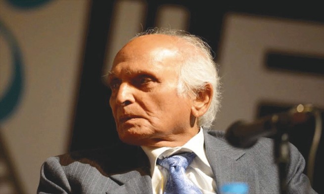 Intizar hussain